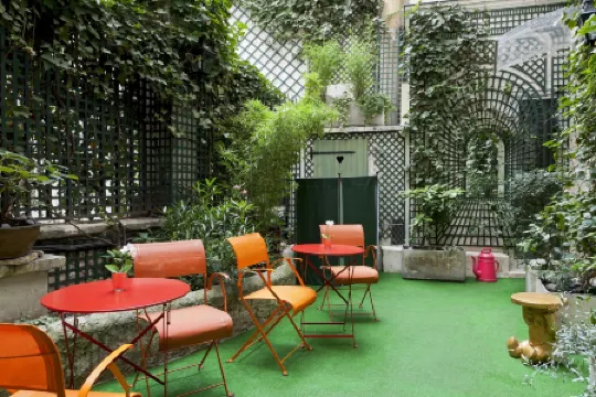 ティムホテル インヴァリデス アイフェル