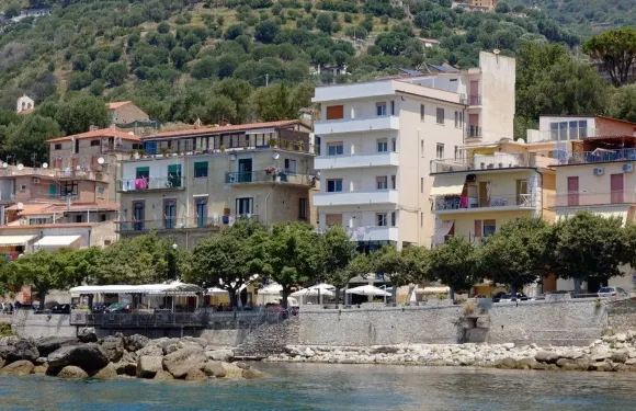 裏維埃拉餐廳酒店