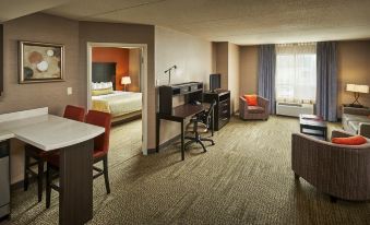 Staybridge Suites Hamilton - Downtown