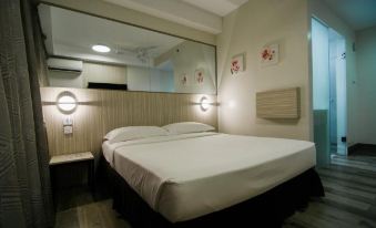 Travelite Express Hotel