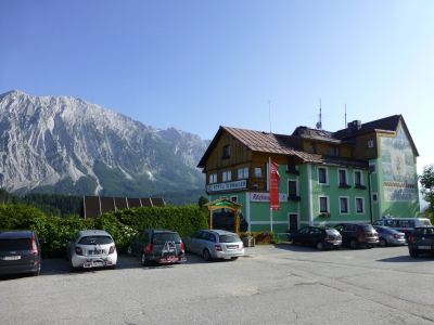 Appartements-Restaurant Schwaiger Direkt Beim Lift Und wunderschönen Bergblick