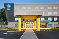Tru by Hilton Chicopee Springfield Hotel dekat Polish Center of Discovery and Learning