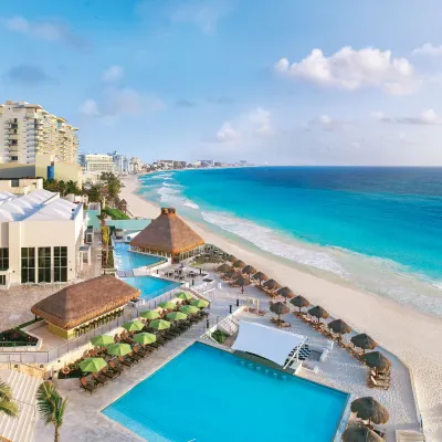 The Westin Resort & Spa, Cancun Hotels near Mayan Museum