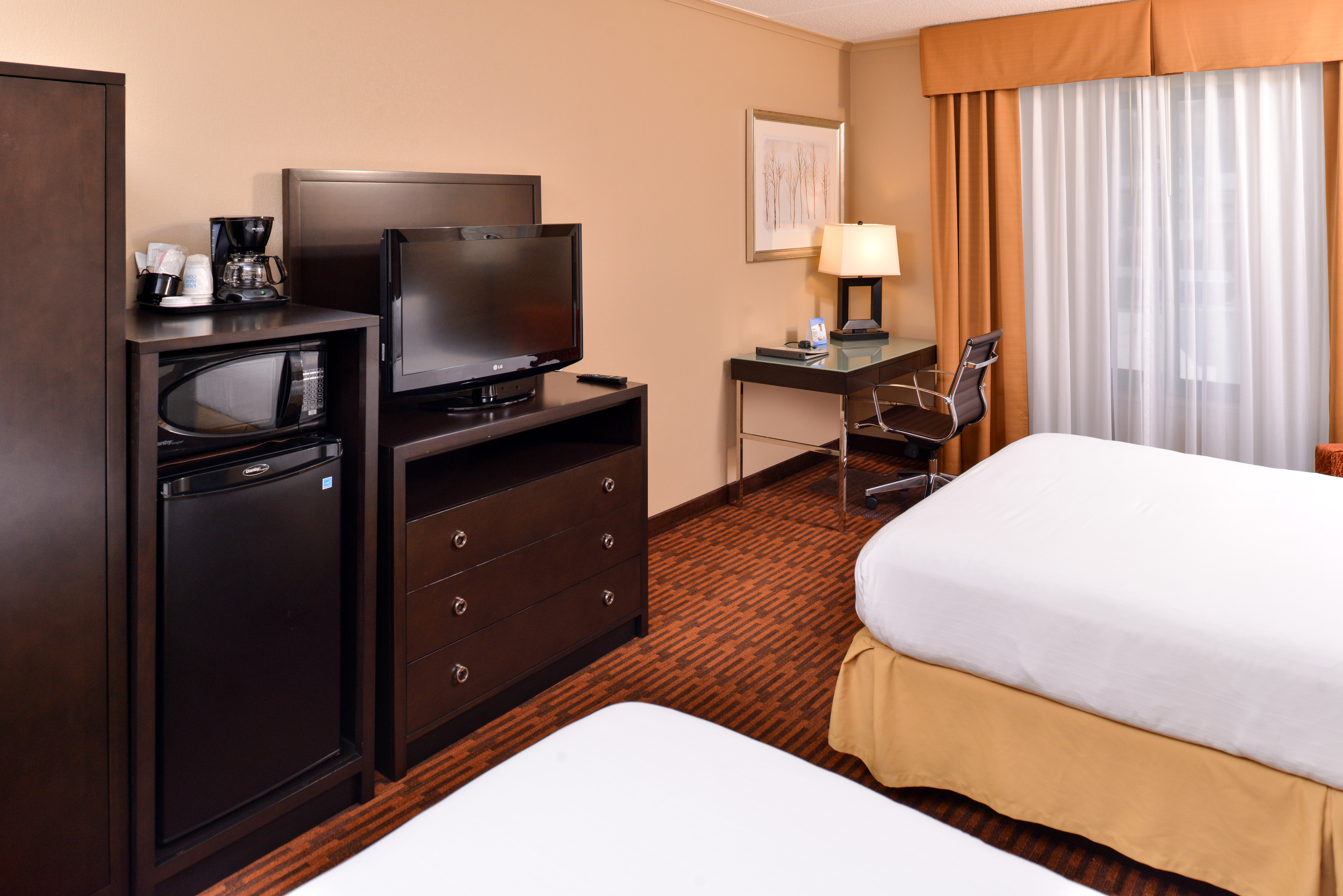 Holiday Inn Express Breezewood, an Ihg Hotel