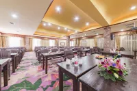 Leeds Holiday Hotel Hotel di Zhuozhou
