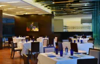 Radisson Blu Chattogram Bay View - พร้อมอาหารเช้า