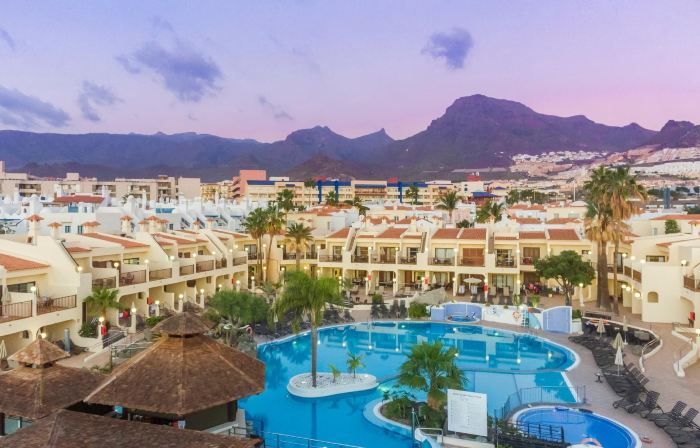 Royal Sunset Beach Club