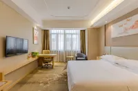 Vienna Hotel (Shou County Jingrun Central City) Hotel in zona Anhui Modern Information Engineering College (Shiyan Zhongxue Road)