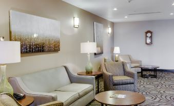 Holiday Inn Express & Suites Nevada