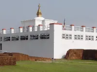 Hotel Lumbini Garden New Crystal Hotel di Lumbini Sanskritik