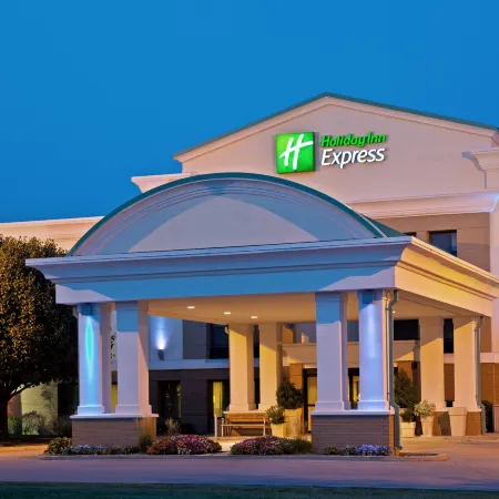 Holiday Inn Express INDIANAPOLIS AIRPORT by IHG