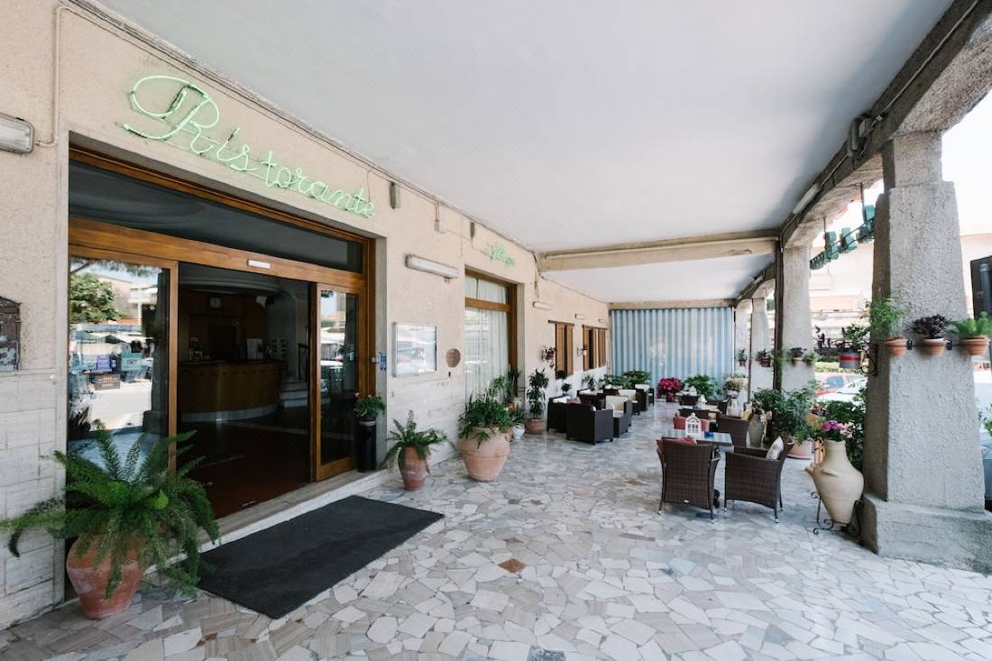 Hotel Cala di Forno-Fonteblanda Updated 2022 Room Price-Reviews & Deals |  Trip.com
