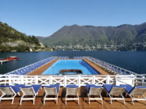 Villa d'Este チェルノッビオのホテル