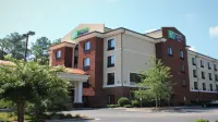 Holiday Inn Express & Suites Rockingham Hotels in Rockingham