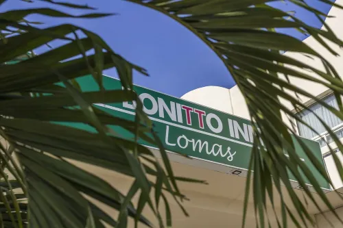 Bonitto Inn Tampico Lomas - Airport Shuttle