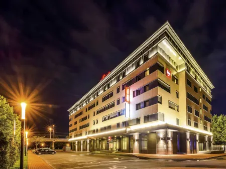 Ibis Калининград Центр (Ибис Калининград) Отели в г. Калининград