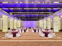 Radisson Blu Atria Bengaluru Hotels near BMCRI