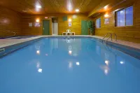 Country Inn & Suites by Radisson, Watertown, SD - Pools
