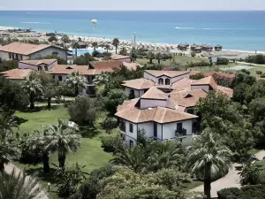 Sunrise Resort Hotel