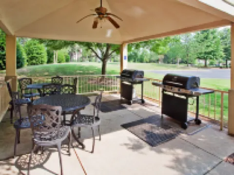 Sonesta Simply Suites Atlanta Gwinnett Place Hotels in Duluth