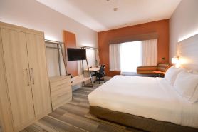 Holiday Inn Express Toledo-Oregon
