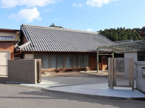 伊賀市の横光利一文学碑の格安素泊まりホテルを宿泊予約 22年おすすめ素泊まりホテル Trip Com