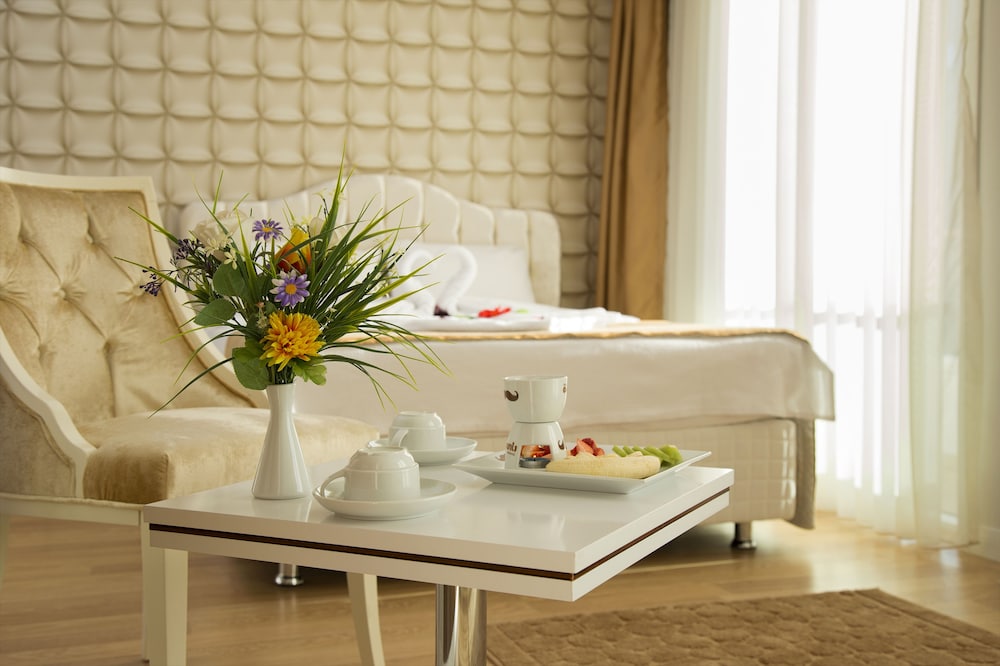 Safran City Hotel & Spa