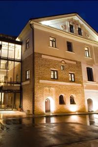 Hotels in Kaunas Communications History Museum - Reserveringen | Trip.com