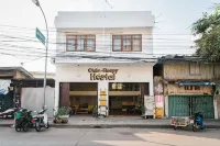 Oldie and Sleepy Hostel Hotels in 