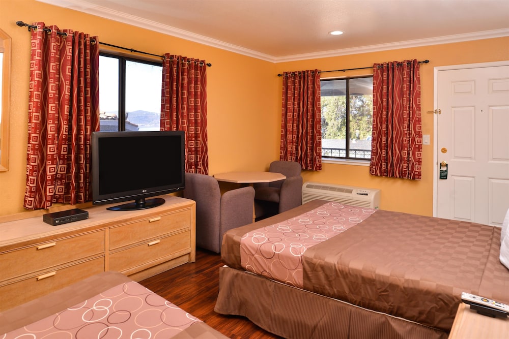 Americas Best Value Inn and Suites Clearlake