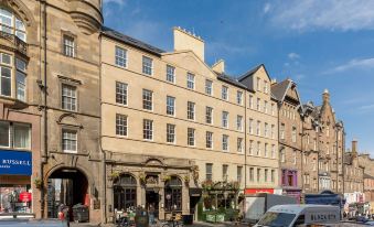 Destiny Scotland - Royal Mile Residence