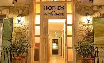 Brothers Cesme Boutique Hotel