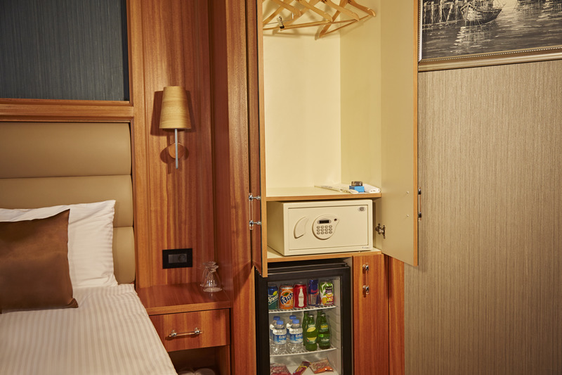 Ilkbal Deluxe Hotel Istanbul