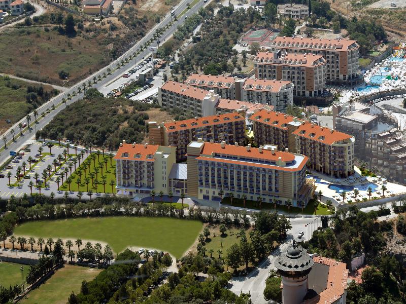 Ramada Hotel & Suites Kusadasi