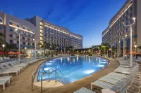 Universal’s Endless Summer Resort – Surfside Inn and Suites
