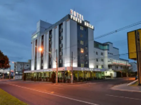 Porto Minas Hotel e Convenções Hotels in 