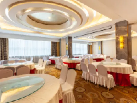 Nine Dragon Hotel Hotéis em Gaoping