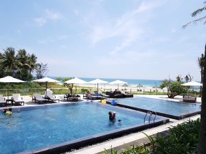 Ocean Resort 4 Bedrooms Danang Living