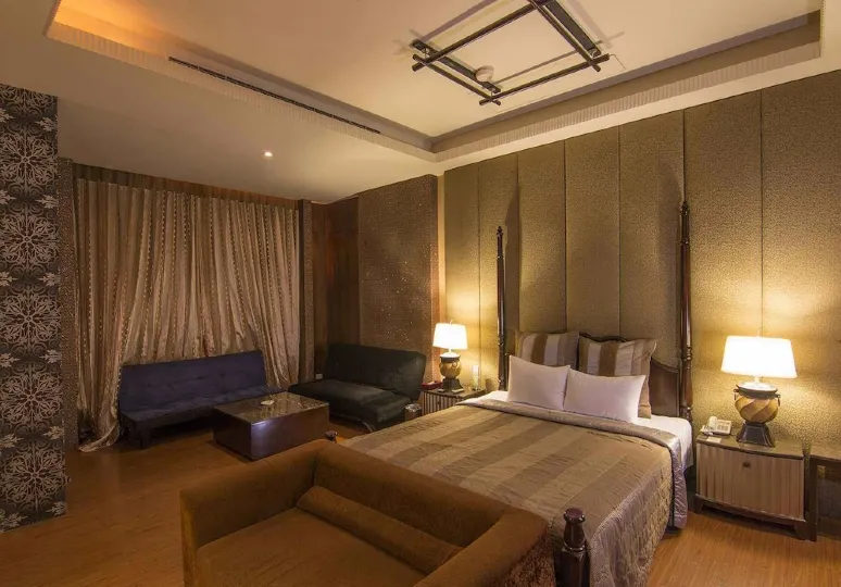Gold Sand Motel