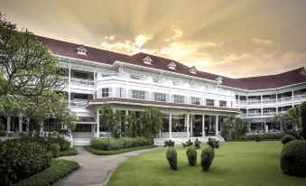 Centara Grand Beach Resort & Villas Hua Hin