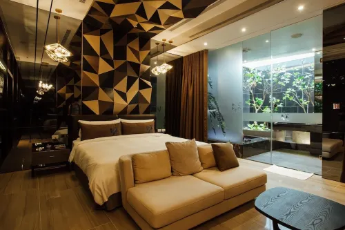 Birdman Motel Hotels in Taichung
