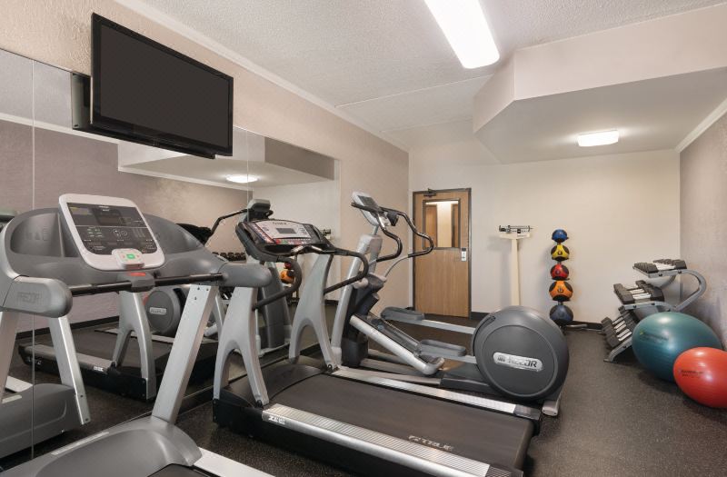 Country Inn & Suites by Radisson, Mt. Pleasant-Racine West, WI photo 2
