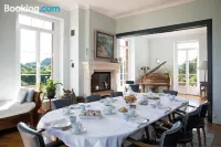 Castel de La Terrasse - breakfast