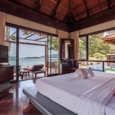 The Briza Beach Resort, Samui