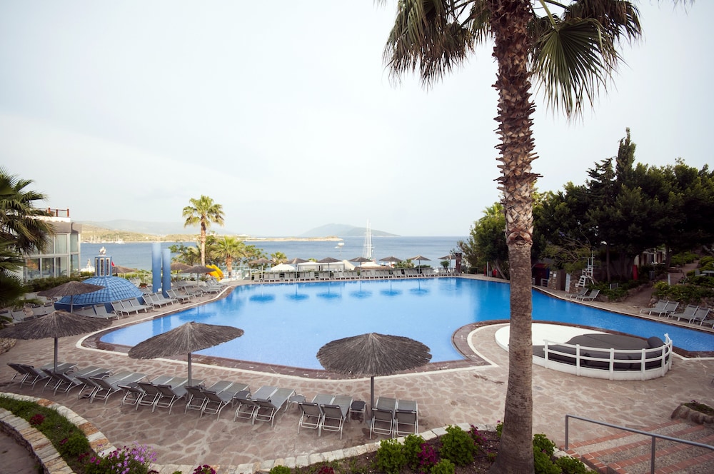 Isis Hotel & Spa Herşey Dahil (Goddess of Bodrum - All Inclusive)