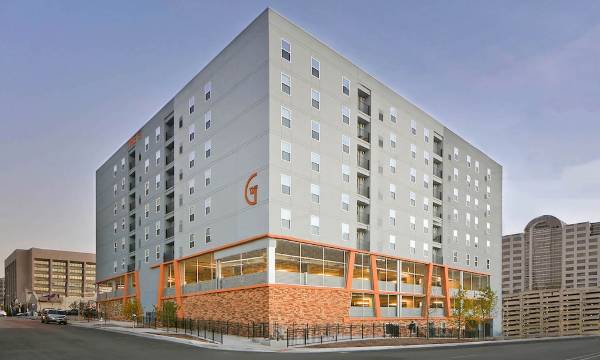 Tru by Hilton Austin University Capitol District