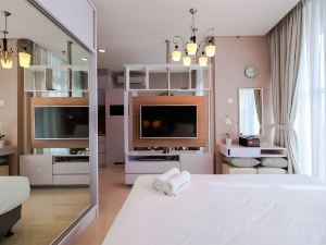 Brooklyn Alam Sutera Studio Apartment with Sofa Bed