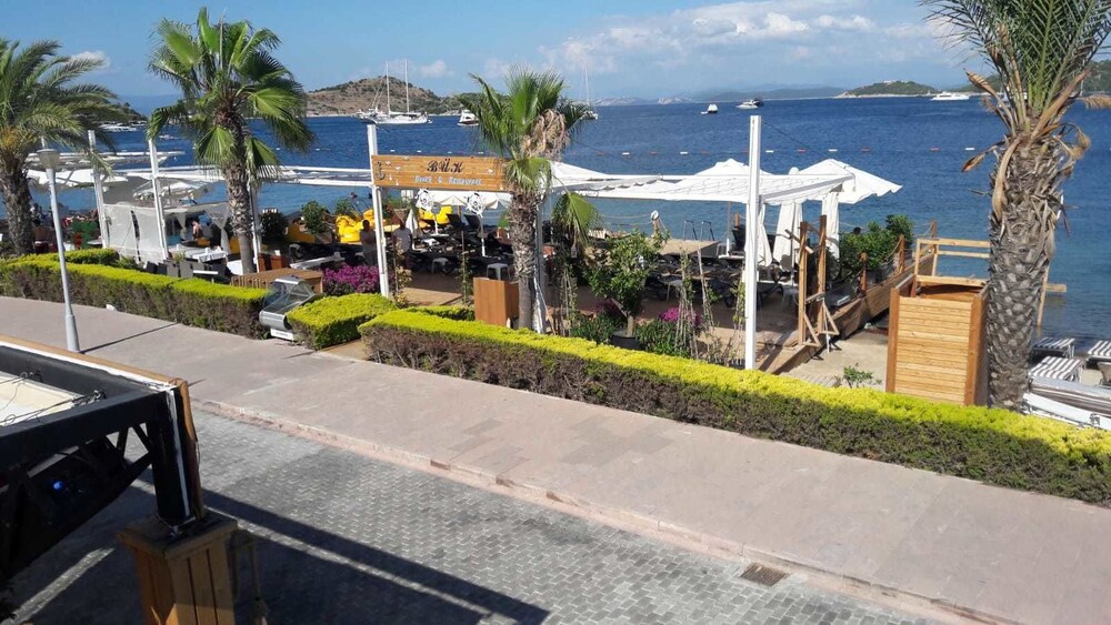 Alya Turkbuku Beach Hotel