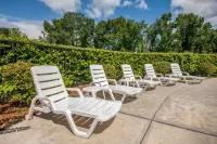 Quality Inn & Suites Jacksonville-Baymeadows فنادق في جاكسونفيل