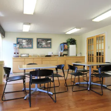 Quality Inn & Suites Apex-Holly Springs